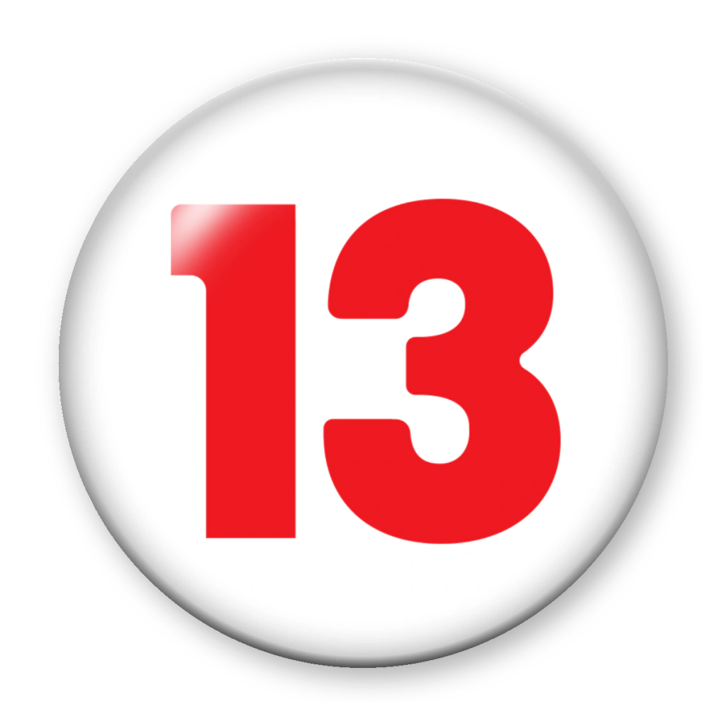 Broche 13 (vermelho no branco)