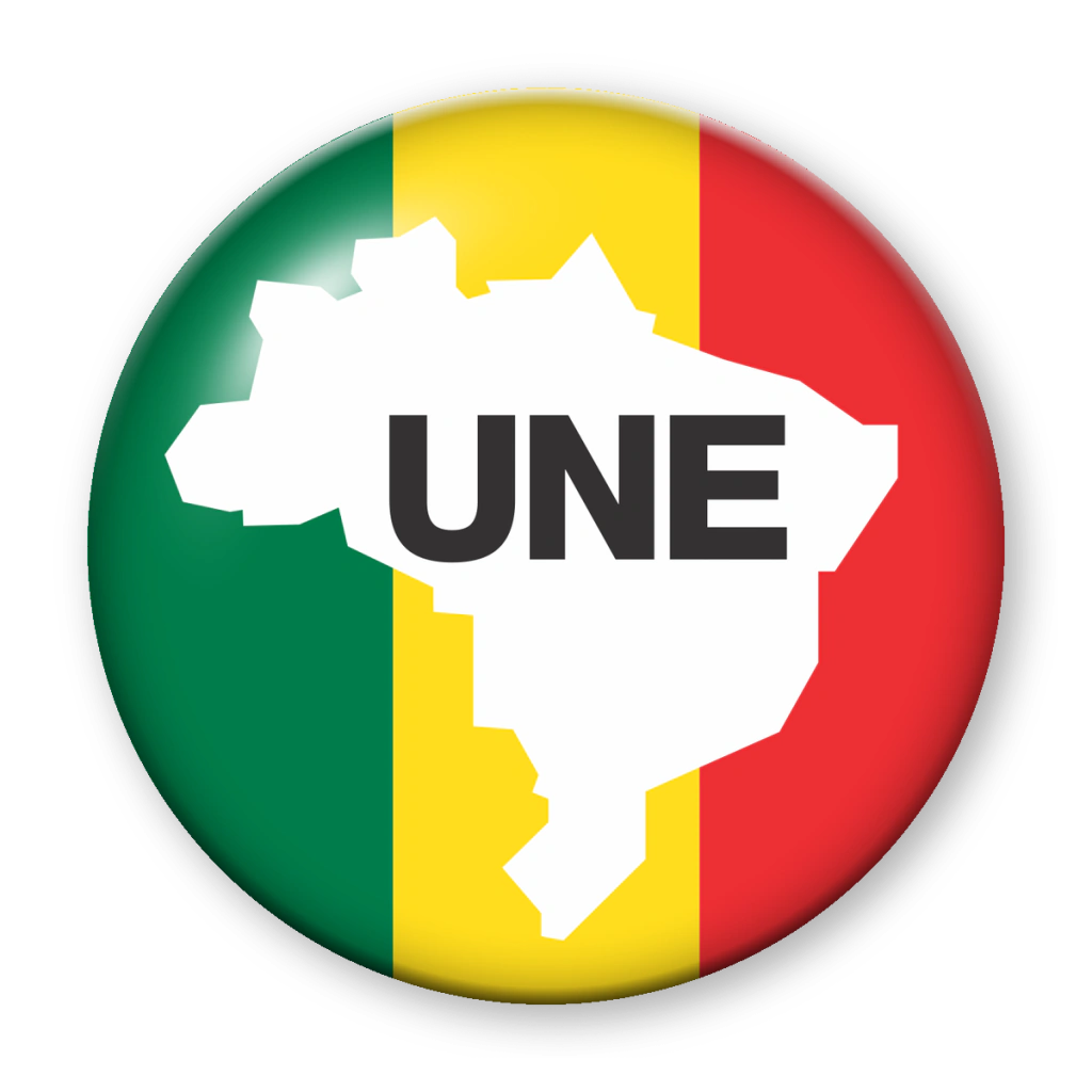 Broche UNE pan-africana
